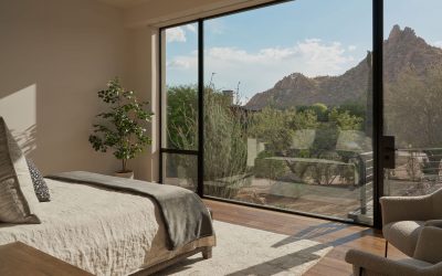 Designing Arizona Luxury Homes That Live Well in Summer